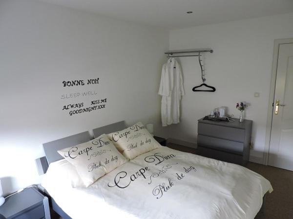 B&B Carpe Diem # Linea Маасейк Экстерьер фото